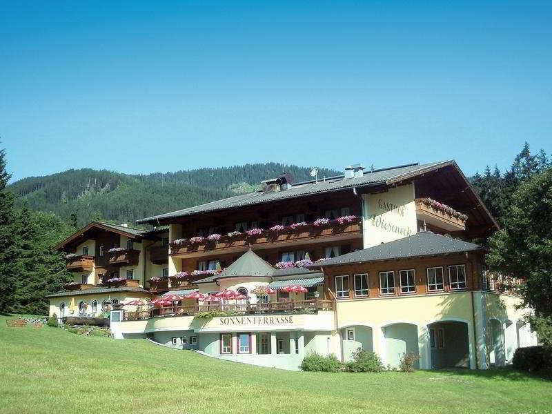 Wieseneck Hotel Санкт Йохан им Понгау Екстериор снимка